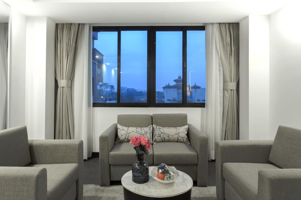 Hotel Mulberry Katmandou Extérieur photo